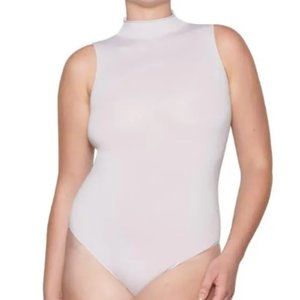 New Without Box.  Skims Mockneck Sleeveless Bodysuit in Marble Size Small